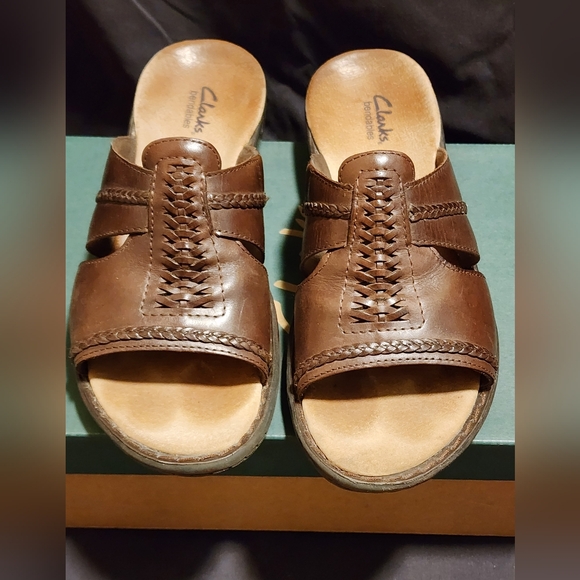 Clarks Bendables Slip On Slide Mahogany 9 Wide - Picture 4 of 16